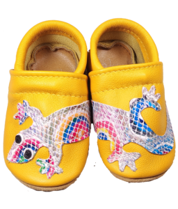 Amarillo con lagarto